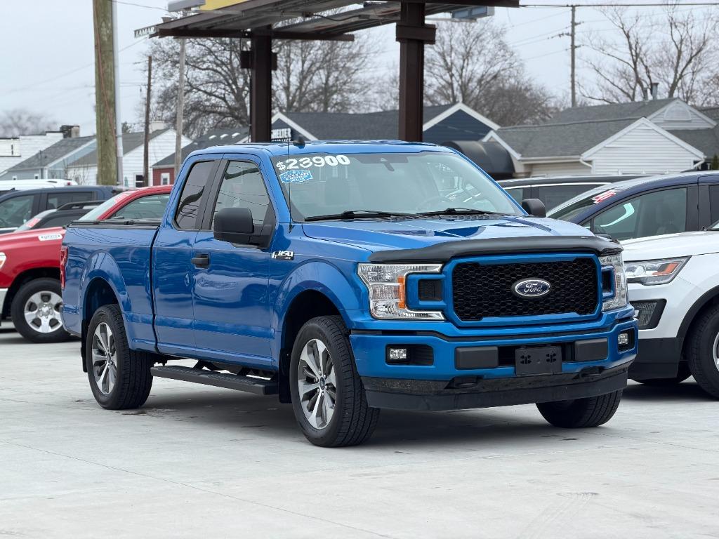 2020 Ford F-150 - $23,900