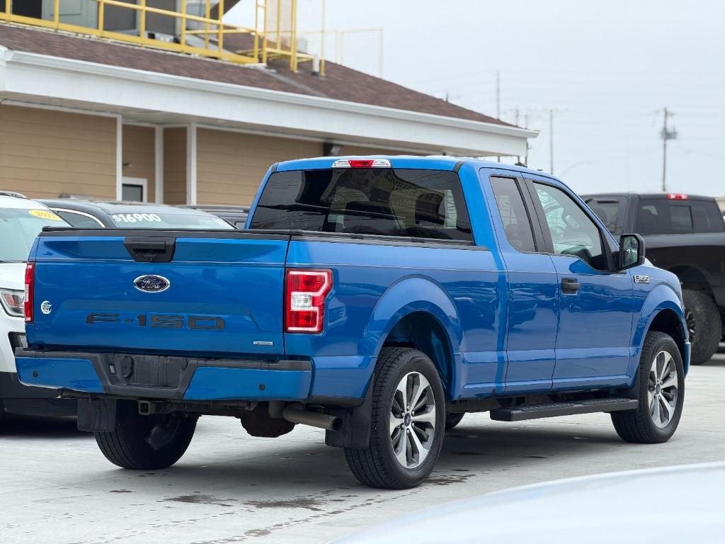 2020 Ford F-150 - $23,900