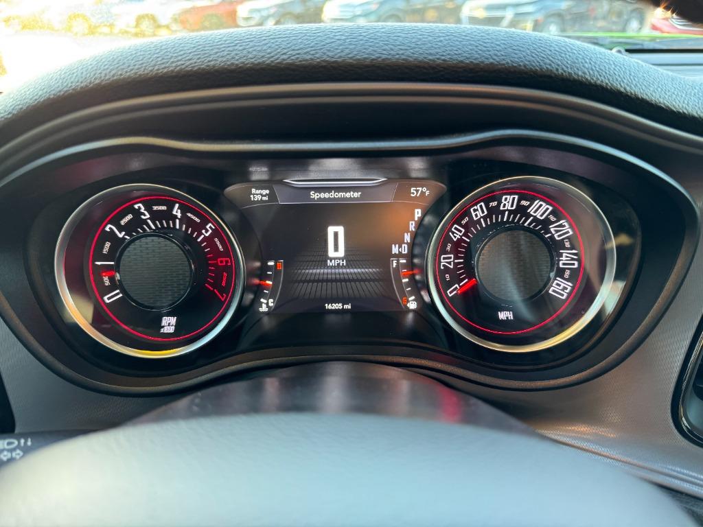 2023 Dodge Challenger - $30,900