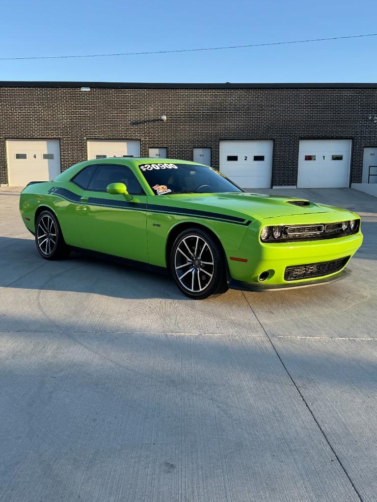2023 Dodge Challenger - $30,900