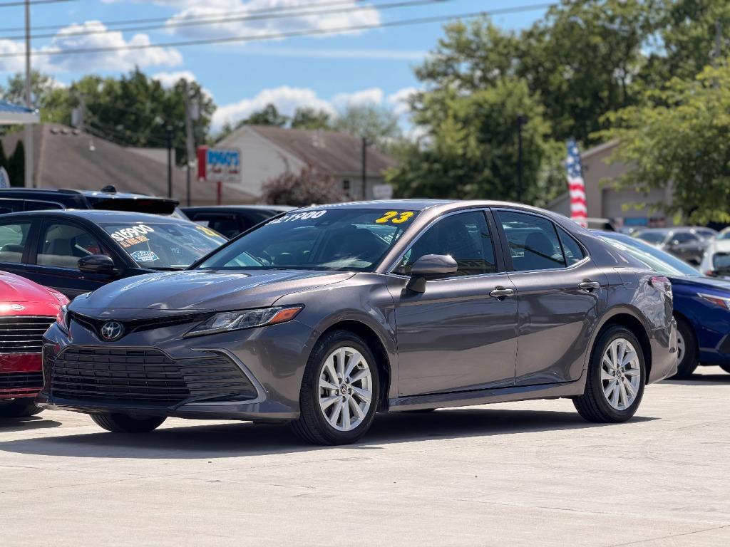 2023 Toyota Camry - $21,900
