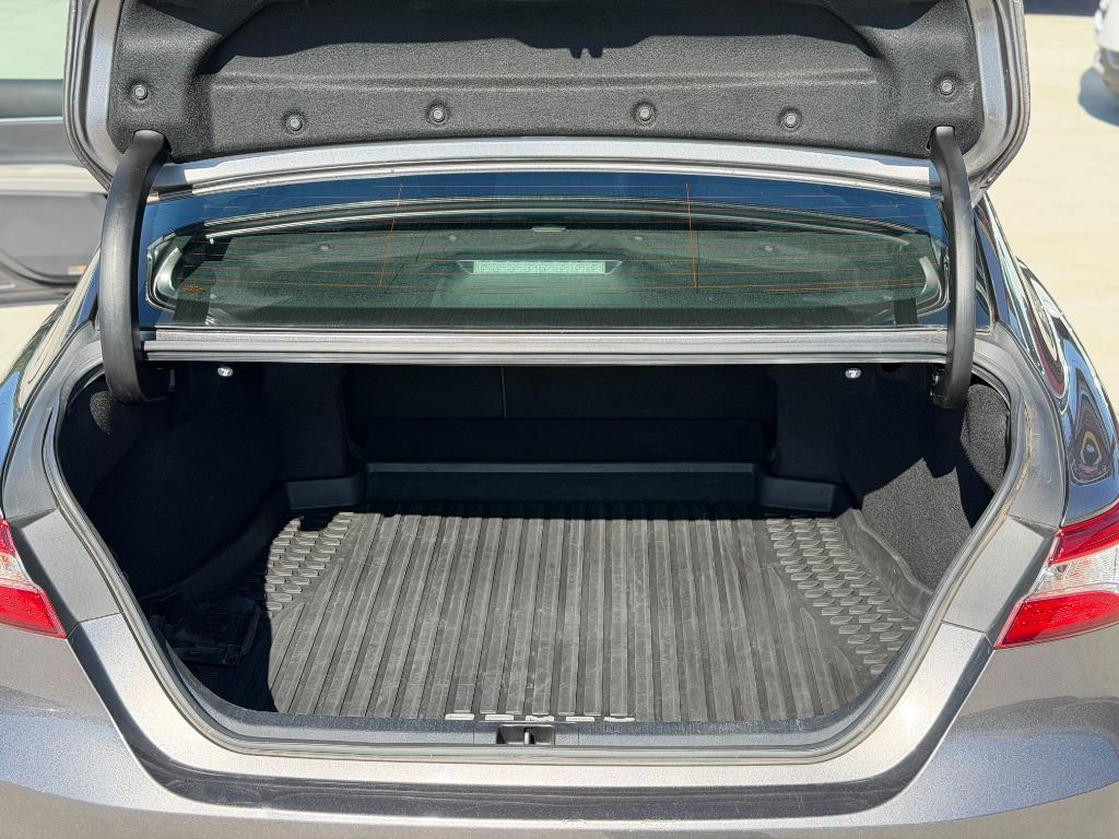 2019 Toyota Camry - $16,900