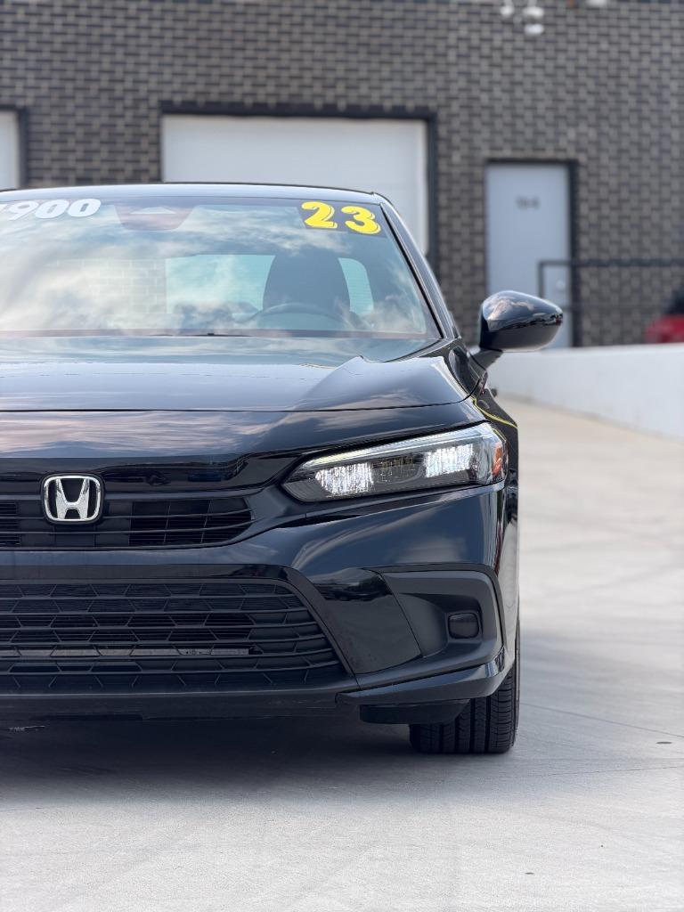 2023 Honda Civic - $21,900