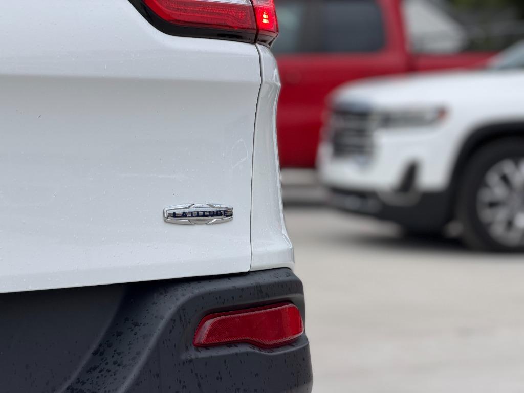 2018 Jeep Cherokee - $12,900