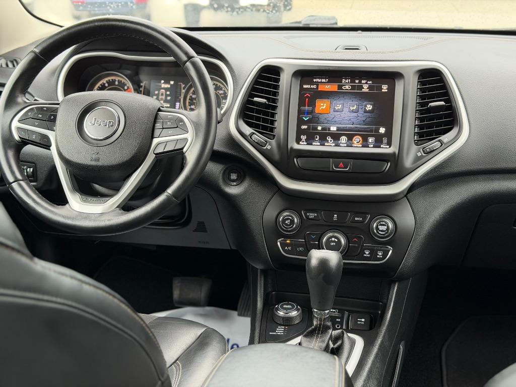 2018 Jeep Cherokee - $12,900