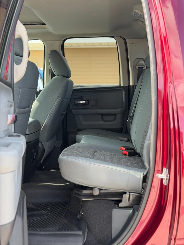2017 Ram 1500 - $18,900