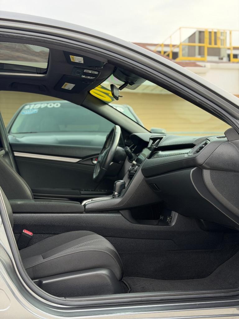2020 Honda Civic - $17,900