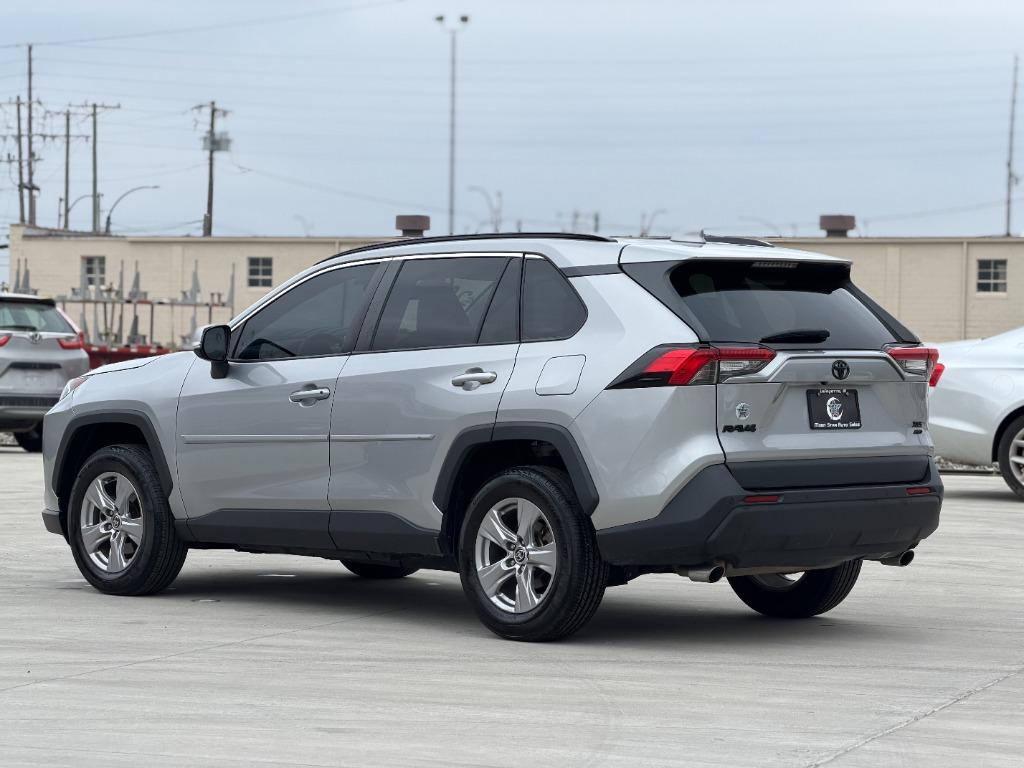 2021 Toyota RAV4 - $24,900
