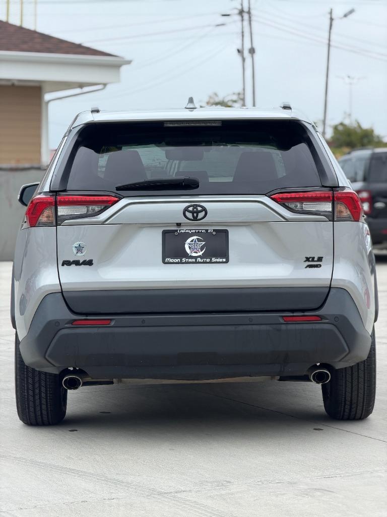 2021 Toyota RAV4 - $24,900