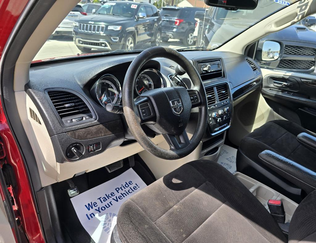 2013 Dodge Grand Caravan SE photo