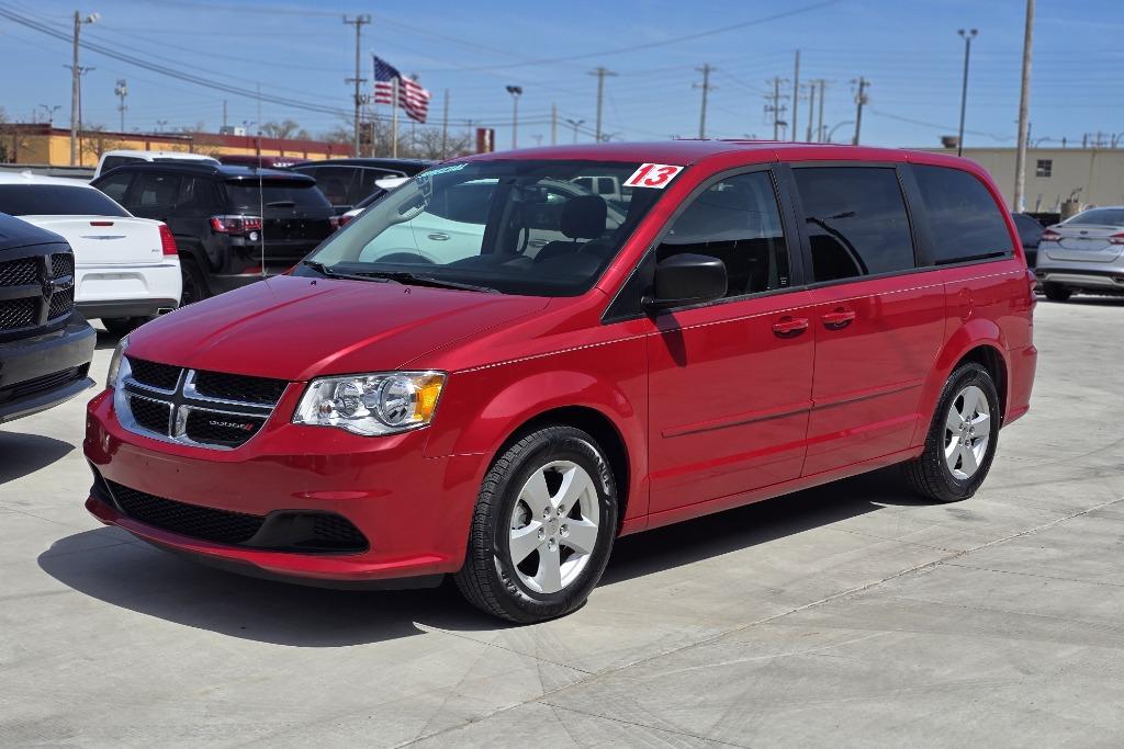 2013 Dodge Grand Caravan SE photo