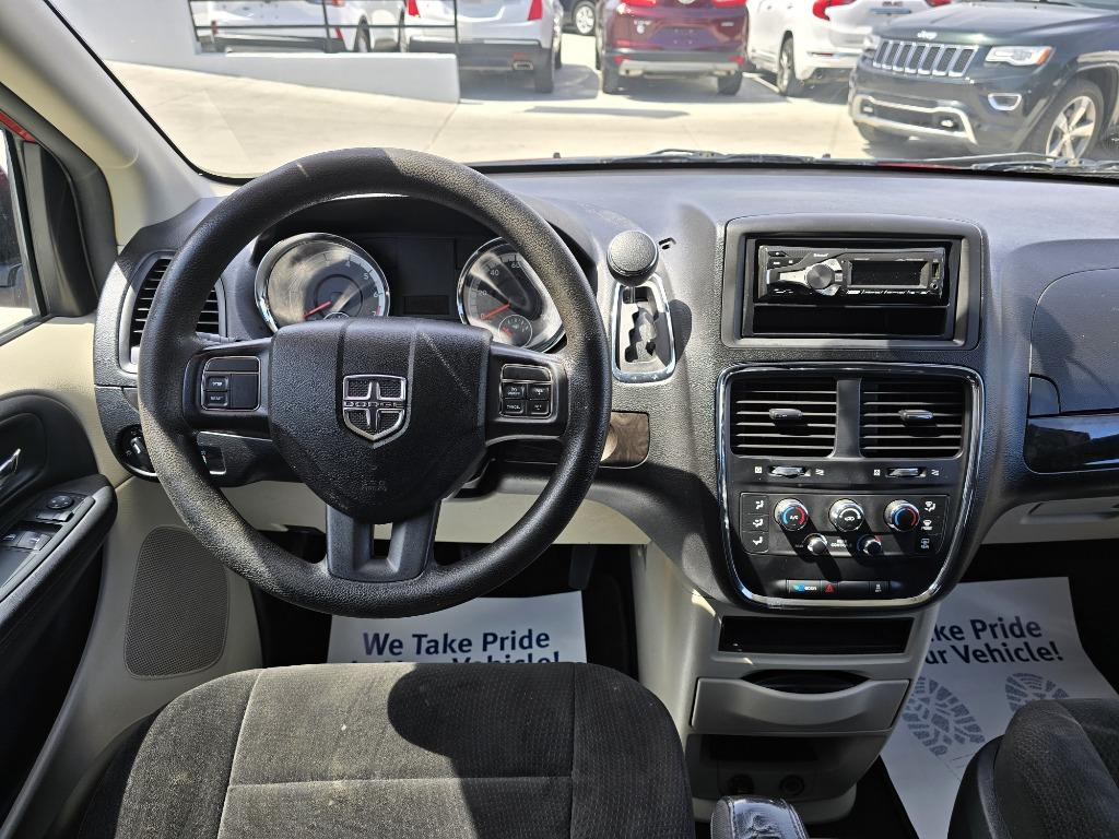 2013 Dodge Grand Caravan SE photo