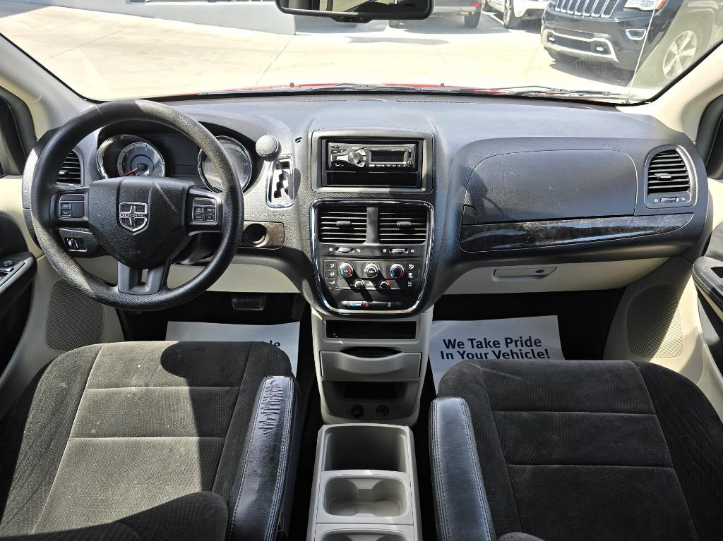 2013 Dodge Grand Caravan SE photo