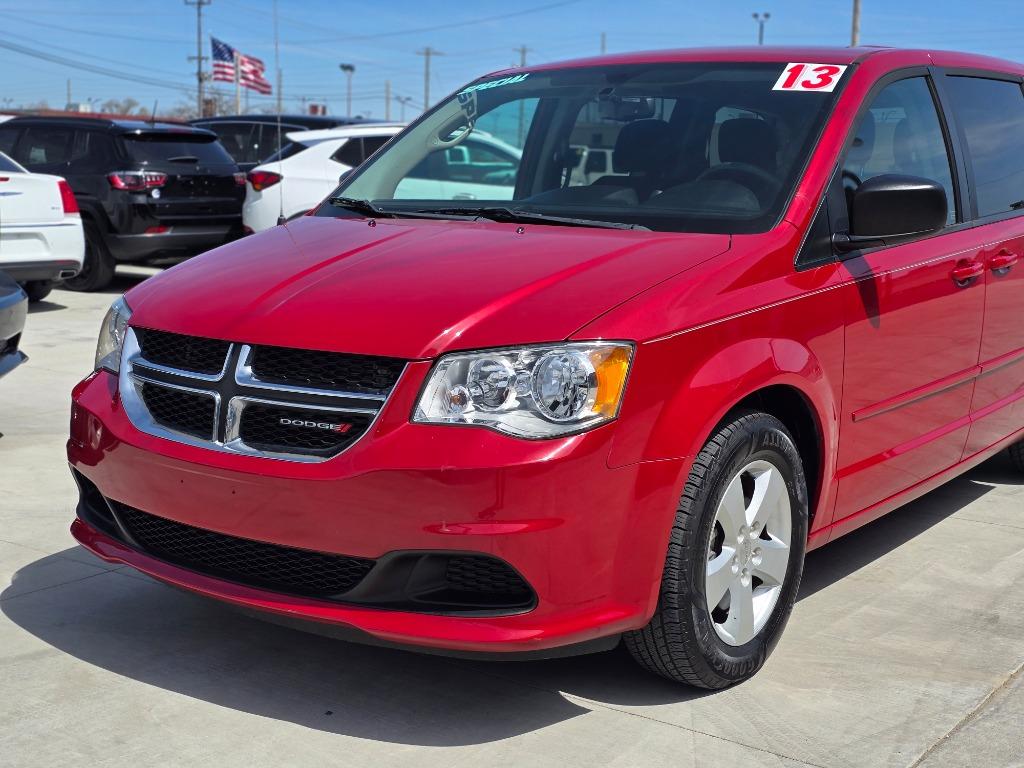 2013 Dodge Grand Caravan SE photo