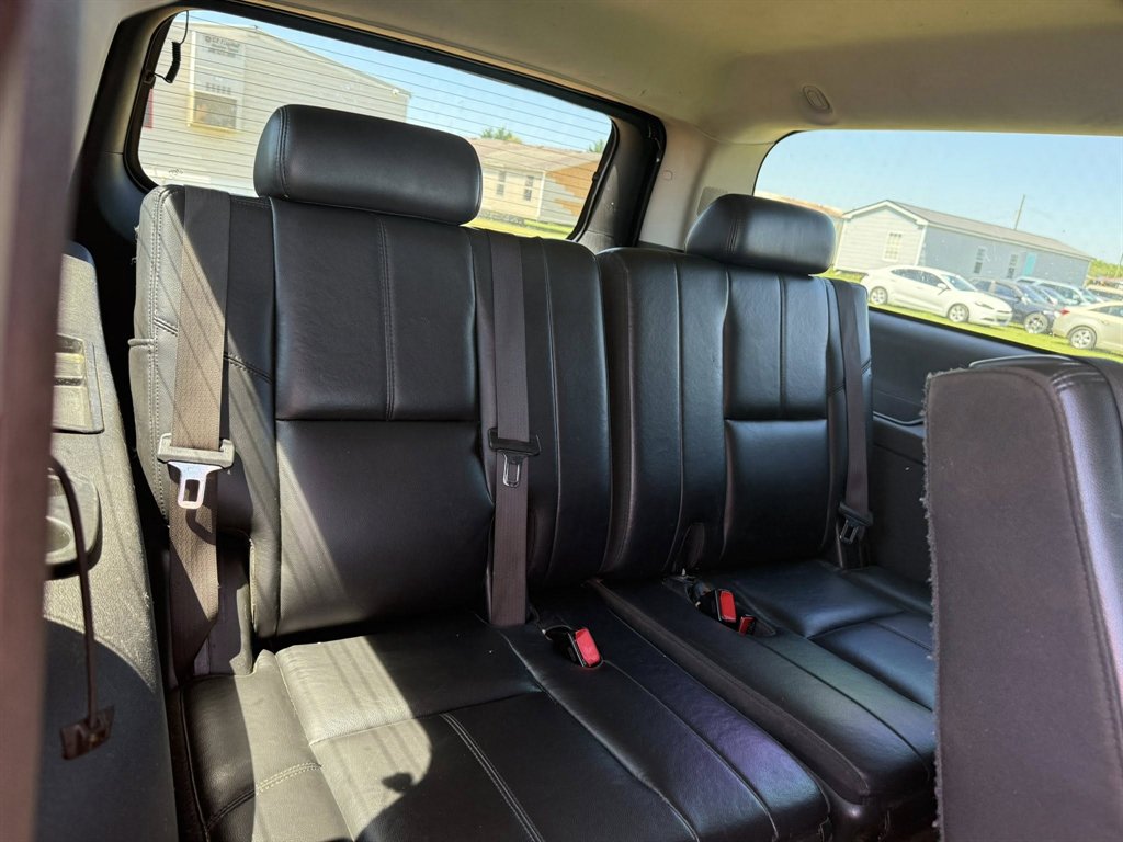 2008 Chevrolet Suburban - $8,000