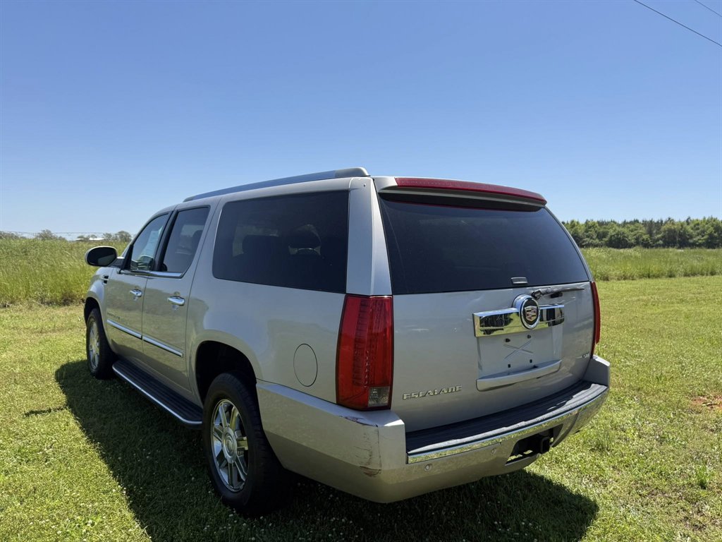 2007 Cadillac Escalade ESV photo