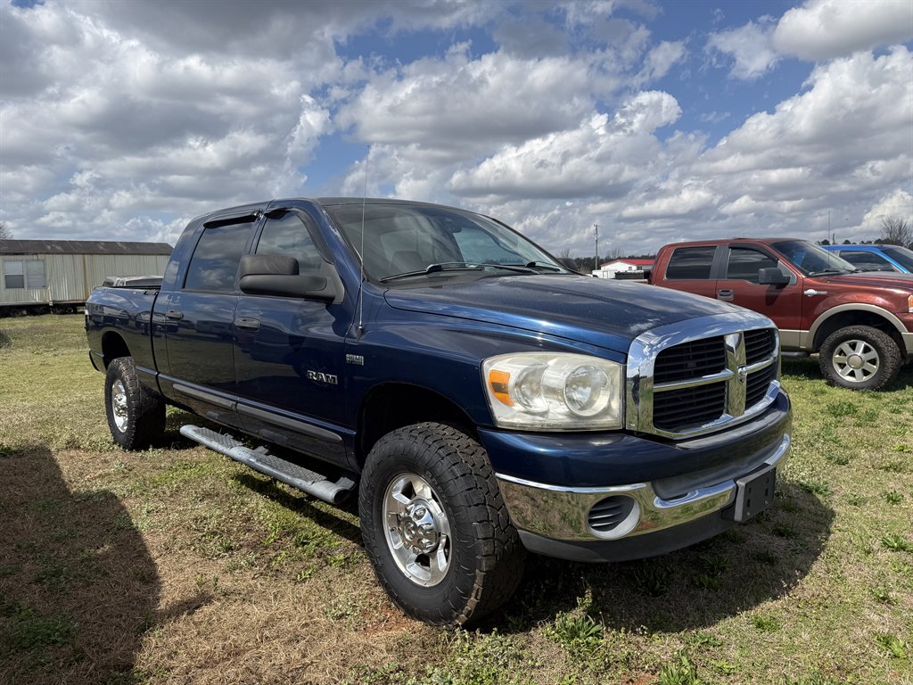 2008 Dodge Ram 1500 - $9,000