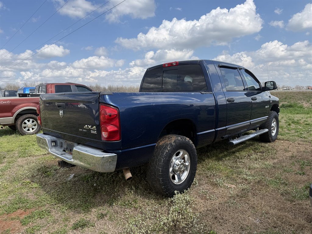2008 Dodge Ram 1500 - $9,000