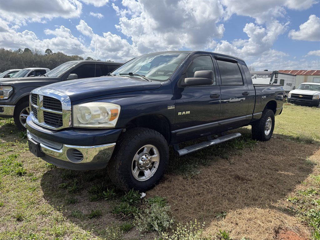 2008 Dodge Ram 1500 - $9,000