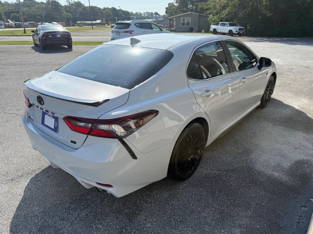 2022 Toyota Camry - $22,900