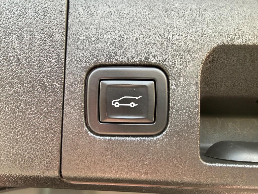 2021 Cadillac XT4 - $20,900