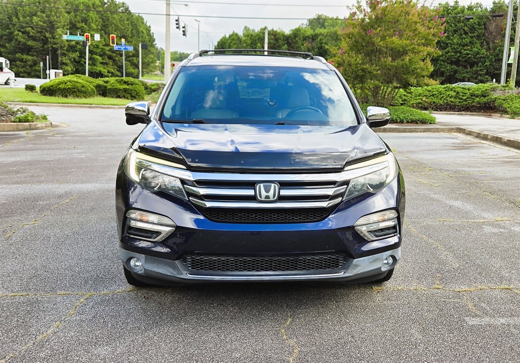 2016 Honda Pilot - $17,999