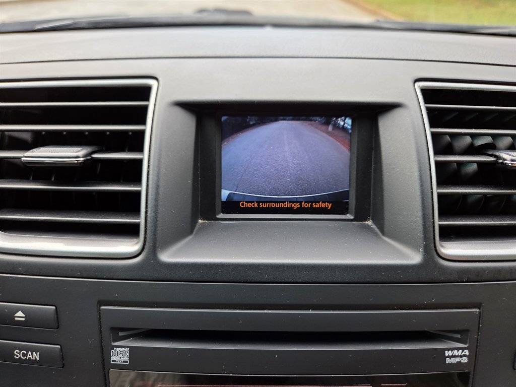2012 Toyota Highlander - $11,999