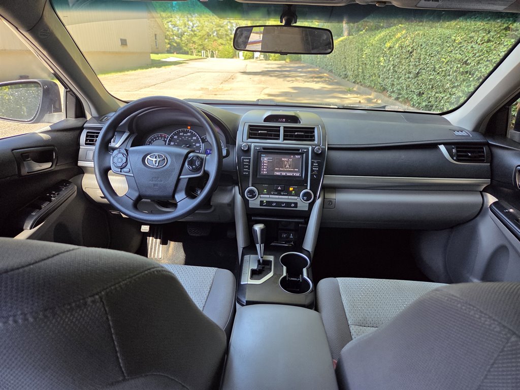 2014 Toyota Camry - $13,999