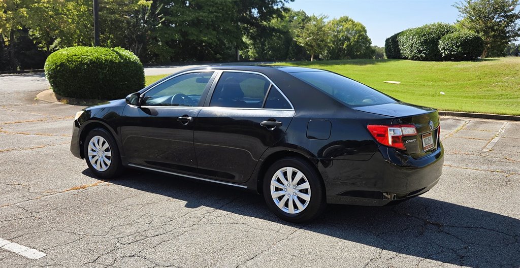 2014 Toyota Camry - $13,999
