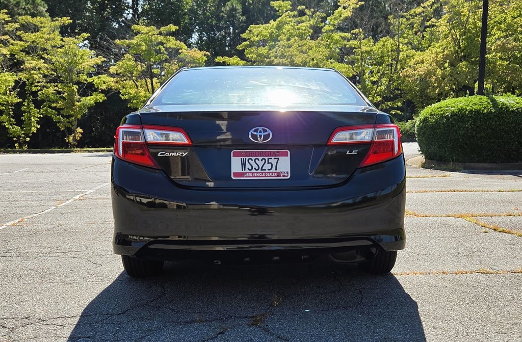 2014 Toyota Camry - $13,999