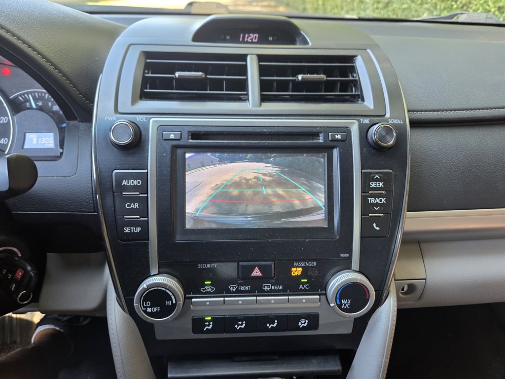 2014 Toyota Camry - $13,999