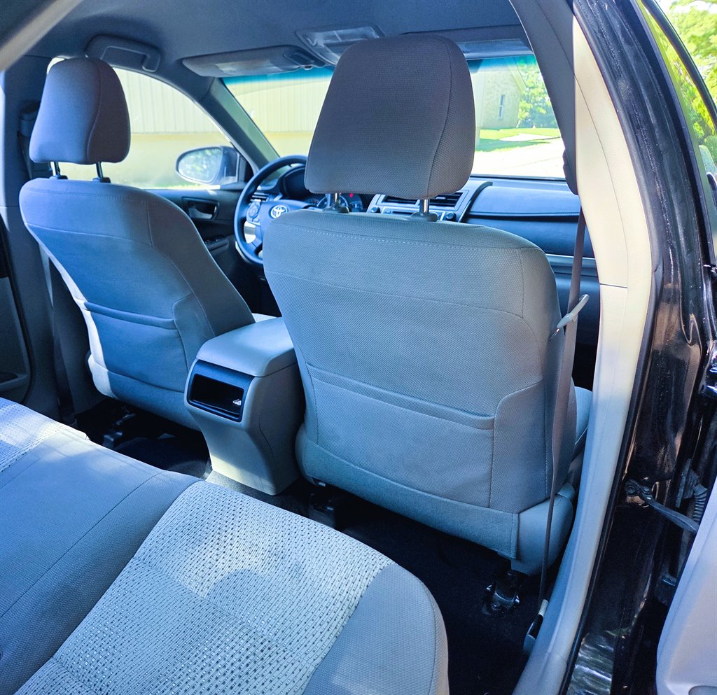 2014 Toyota Camry - $13,999