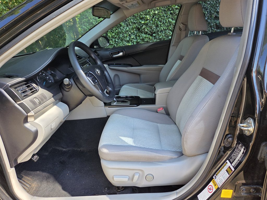 2014 Toyota Camry - $13,999