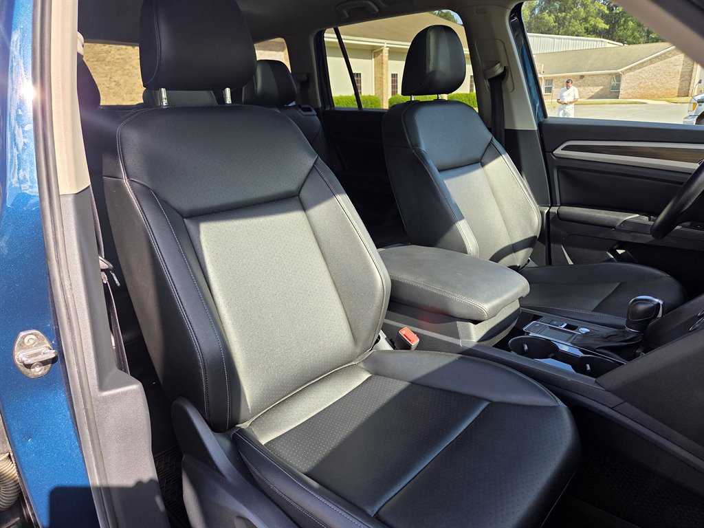 2018 Volkswagen Atlas - $16,999