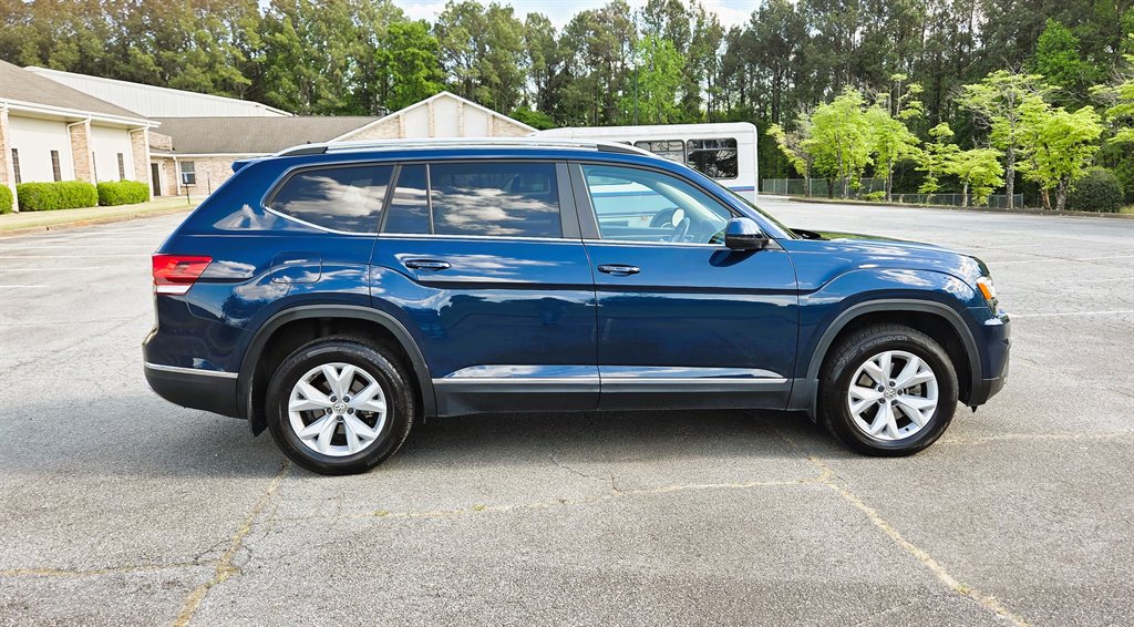 2018 Volkswagen Atlas - $16,999