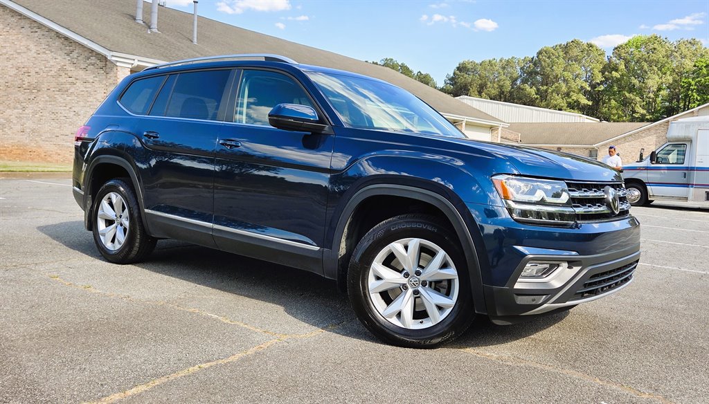 2018 Volkswagen Atlas - $16,999
