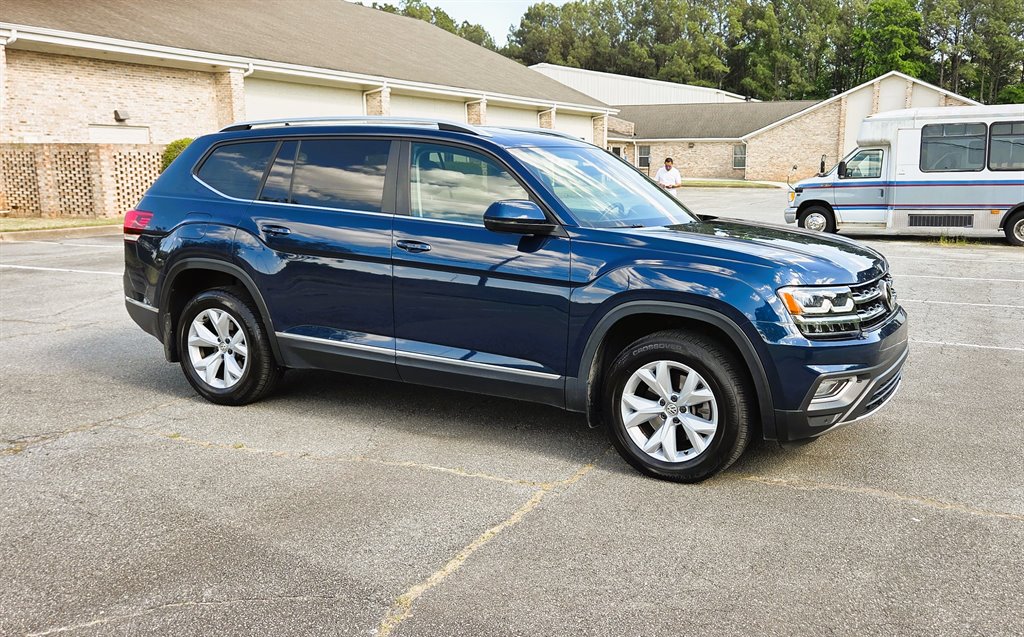 2018 Volkswagen Atlas - $16,999