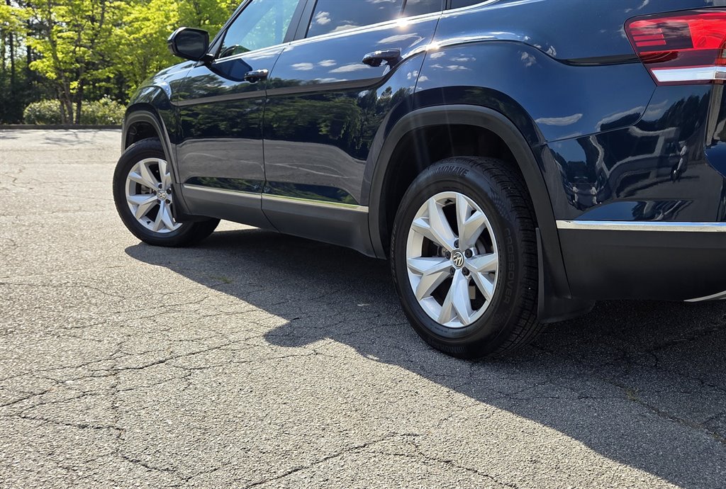 2018 Volkswagen Atlas - $16,999
