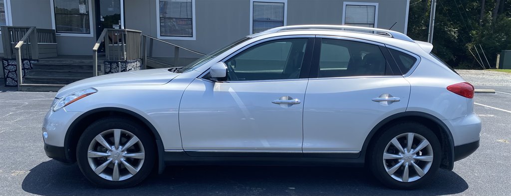 2011 INFINITI EX