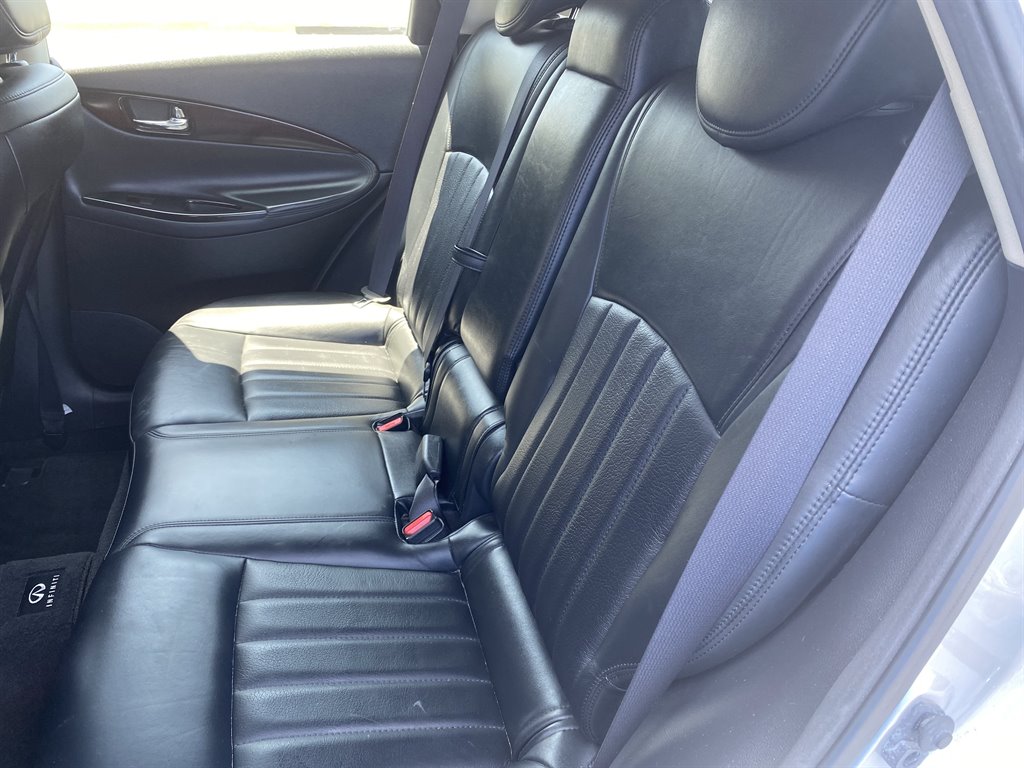 2011 INFINITI EX