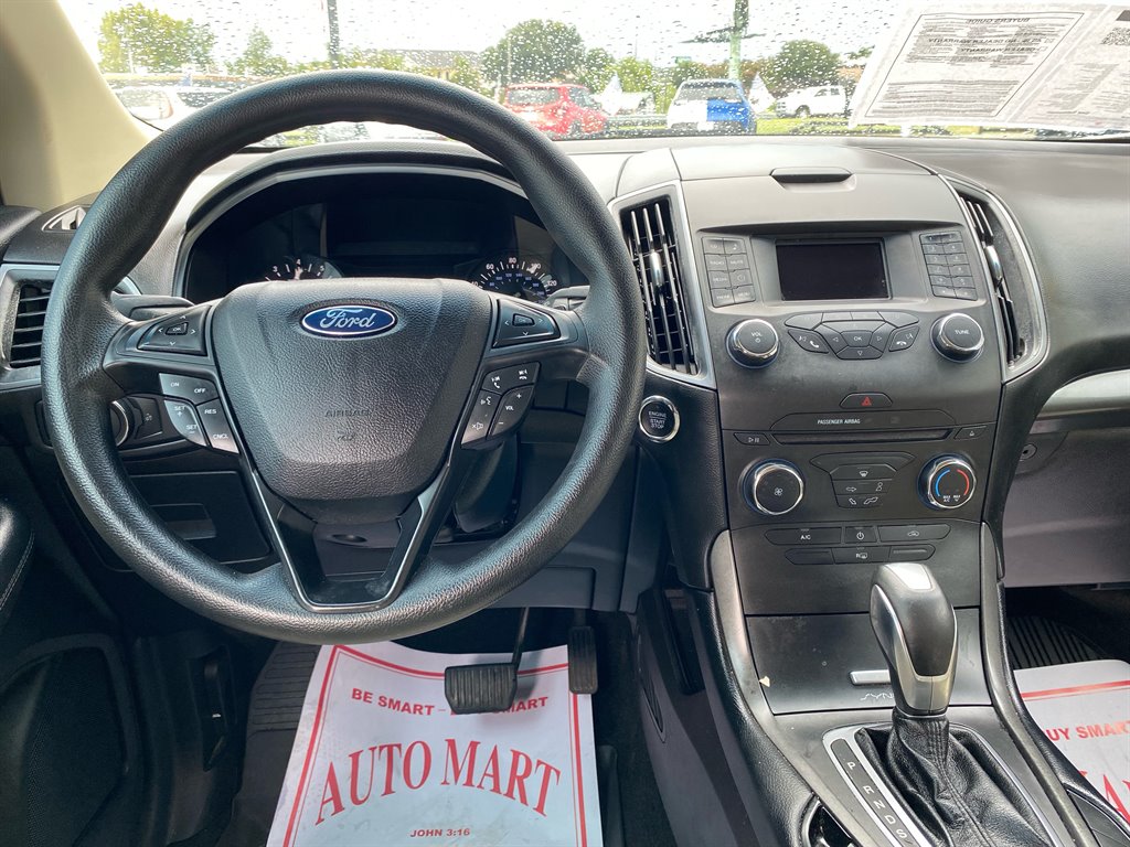 2017 Ford Edge
