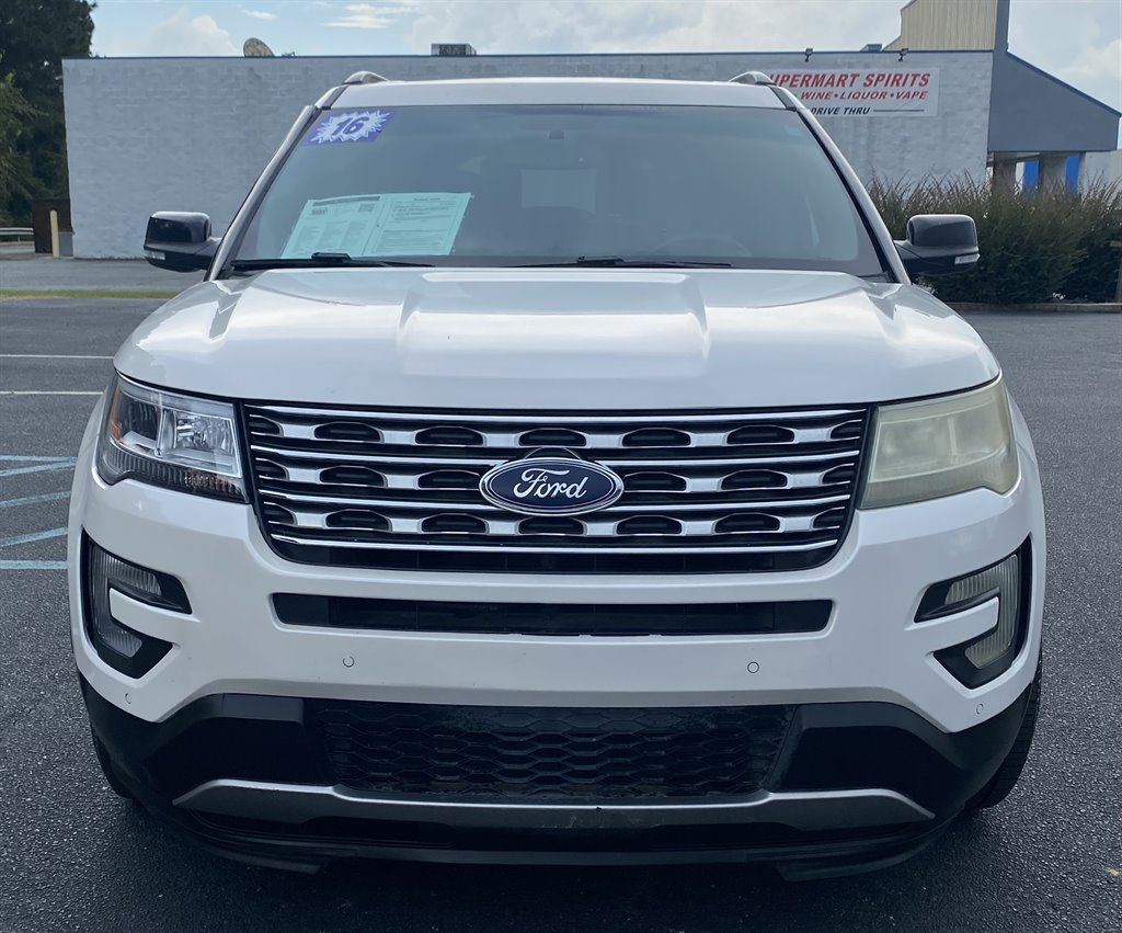 2016 Ford Explorer
