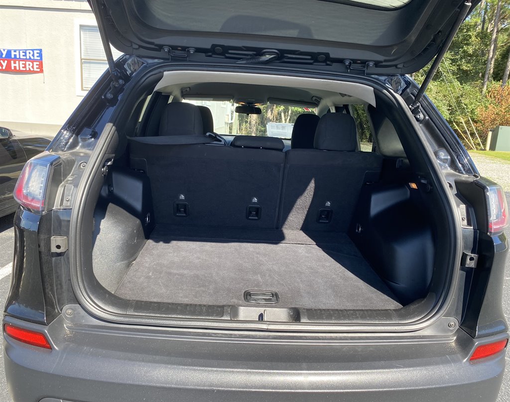 2019 Jeep Cherokee