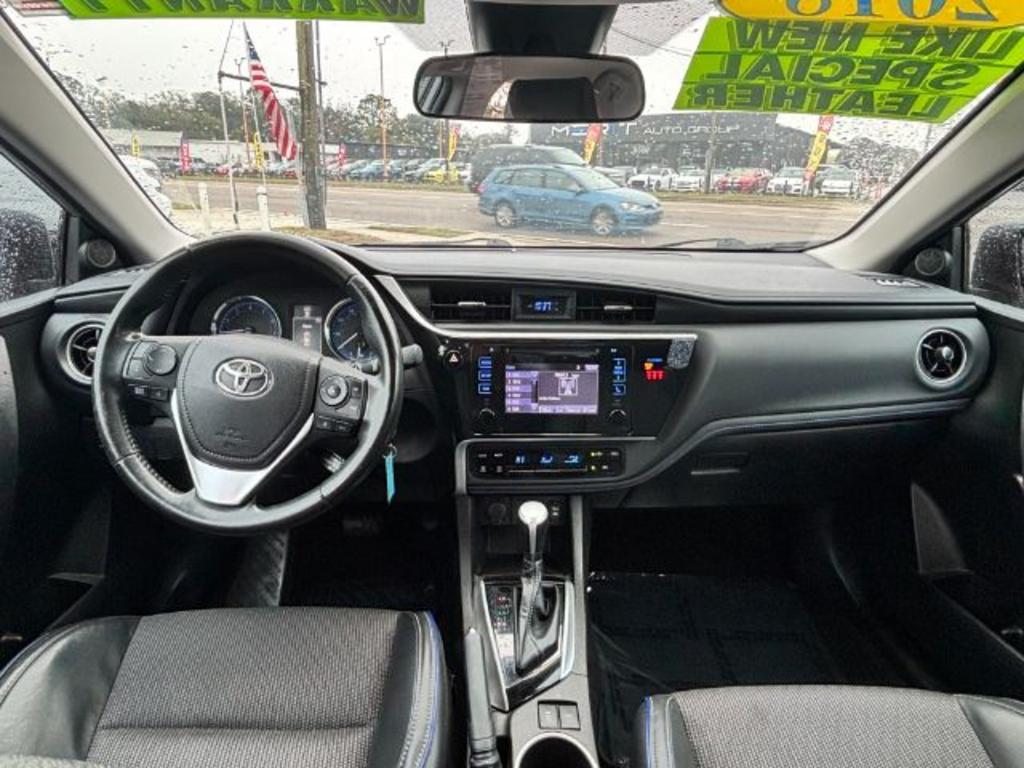 2018 Toyota Corolla SE photo