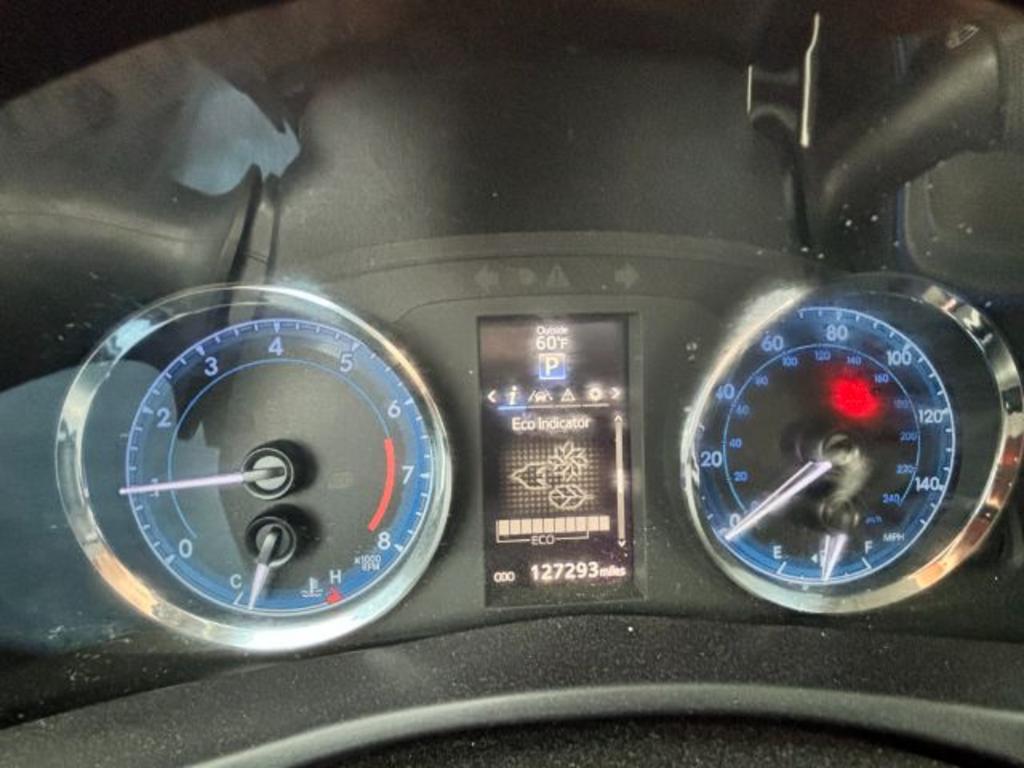 2018 Toyota Corolla SE photo