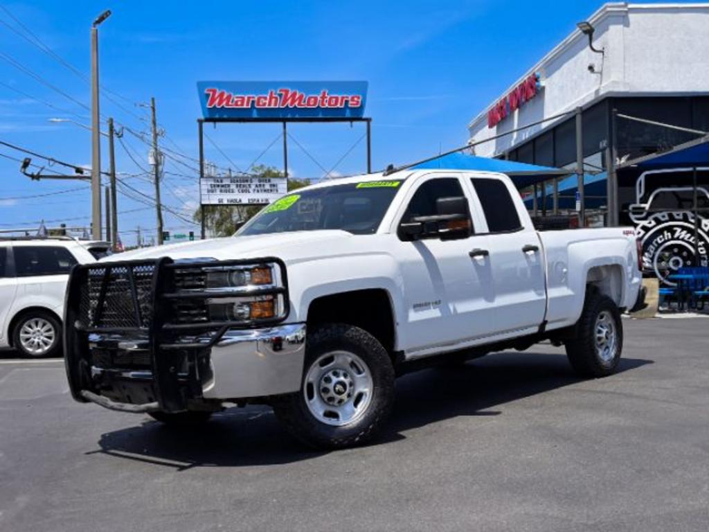 2017 Chevrolet Silverado 2500HD WT photo