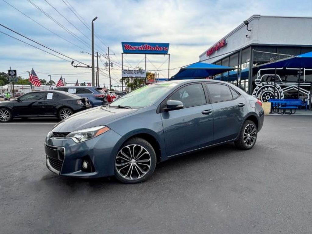 2014 Toyota Corolla L photo