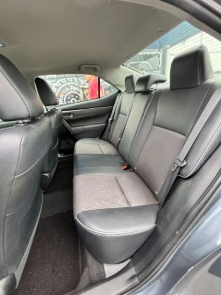 2014 Toyota Corolla L photo