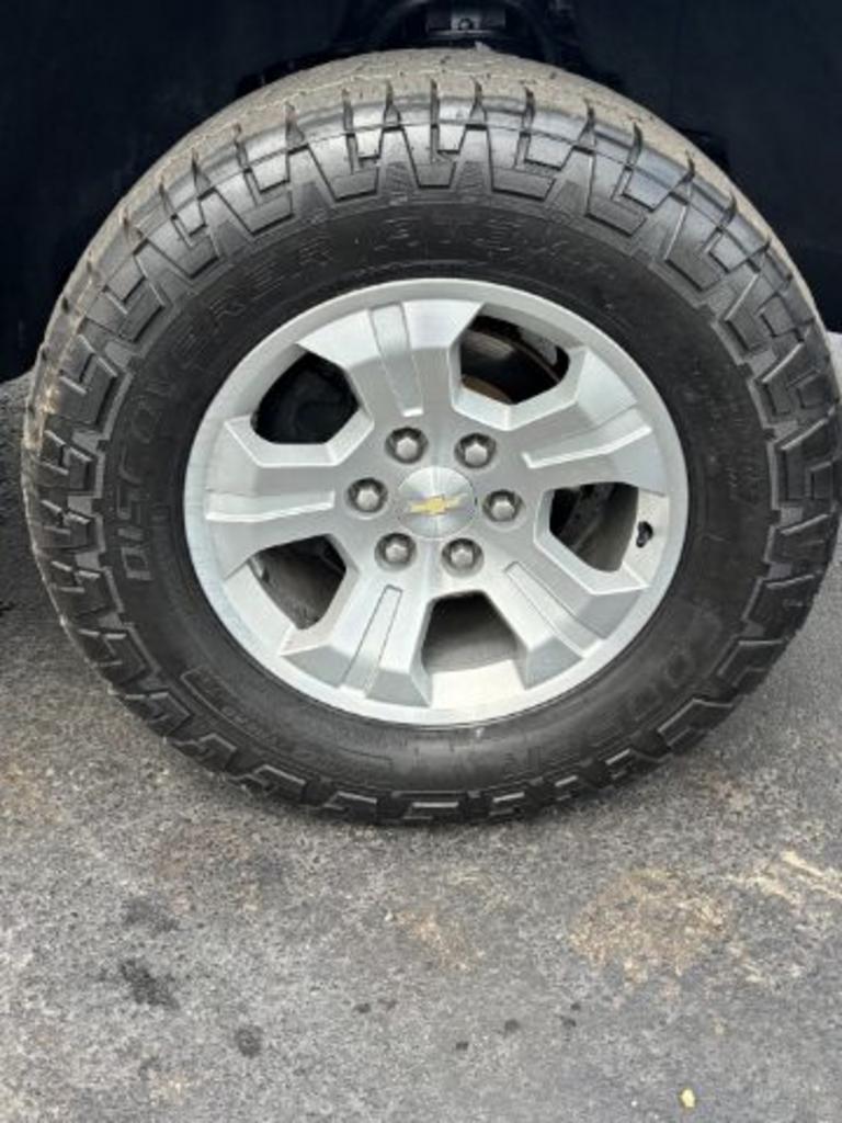 2018 Chevrolet Silverado 1500 LT Crew Cab 4WD photo