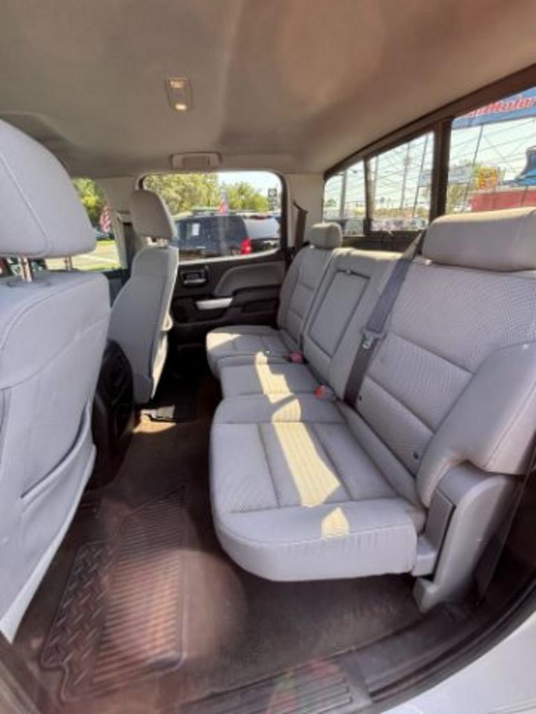 2018 Chevrolet Silverado 2500HD LT photo